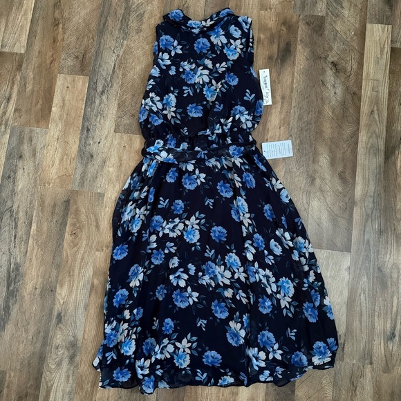Eliza J Blue Floral Dress NWT 4 - Picture 2 of 4